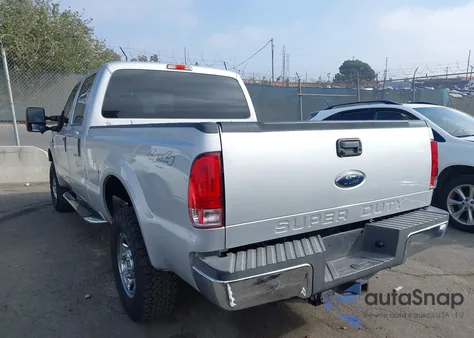 2008 Ford F-250 Xlt z USA, uszkodzony, nr VIN 1FTSW21R38EC63596